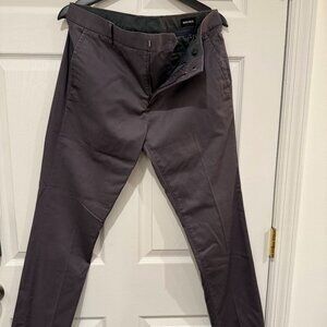 Bonobos Weekday Warrior Pants in Friday Grey Size 33